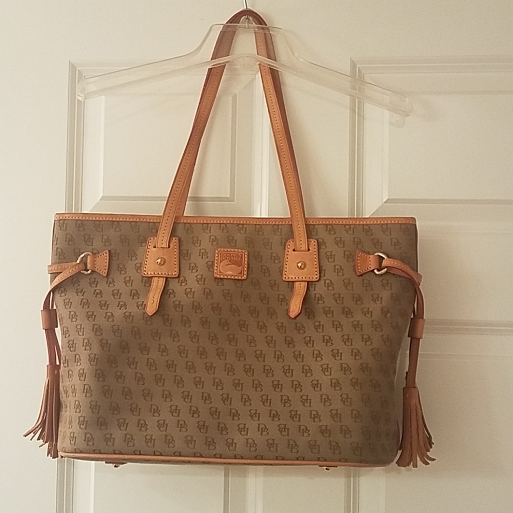 Dooney Bourke handbag